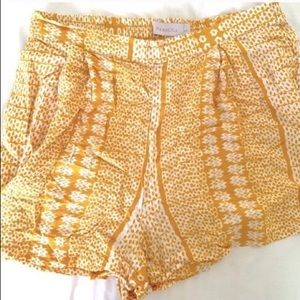 Manaola Shorts